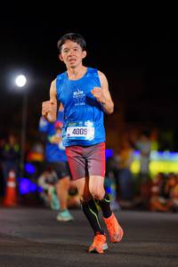 BIB: 2013, 4009
                            <button type="button" onclick="openModal(21561104)" class="btn btn-primary btn-sm float-right btn-popup" data-toggle="modal" data-target=".modal-high-quality">
                        <i class="fas fa-shopping-cart"></i> Add to Cart
                    </button>
                                            <button type="button" onclick="isThisMe(21561104, true)" class="btn btn-success btn-sm float-right btn-popup btn-isme hidden" data-toggle="tooltip" data-placement="bottom" title="นี่คือรูปของคุณใช่ไหม คลิกที่นี่เพื่อเอาเข้าอัลบั้ม">
                        <i class="fas fa-plus"></i> Add to album
                    </button>
                    <button type="button" onclick="isThisMe(21561104, false)" class="btn btn-warning btn-sm float-right btn-popup btn-isnotme hidden">
                        <i class="fas fa-ban"></i> Remove from album
                    </button>